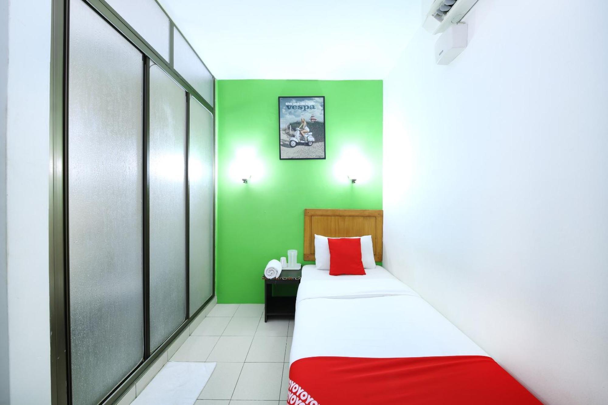 Super Oyo 502 Midah Inn Пухонг Екстериор снимка