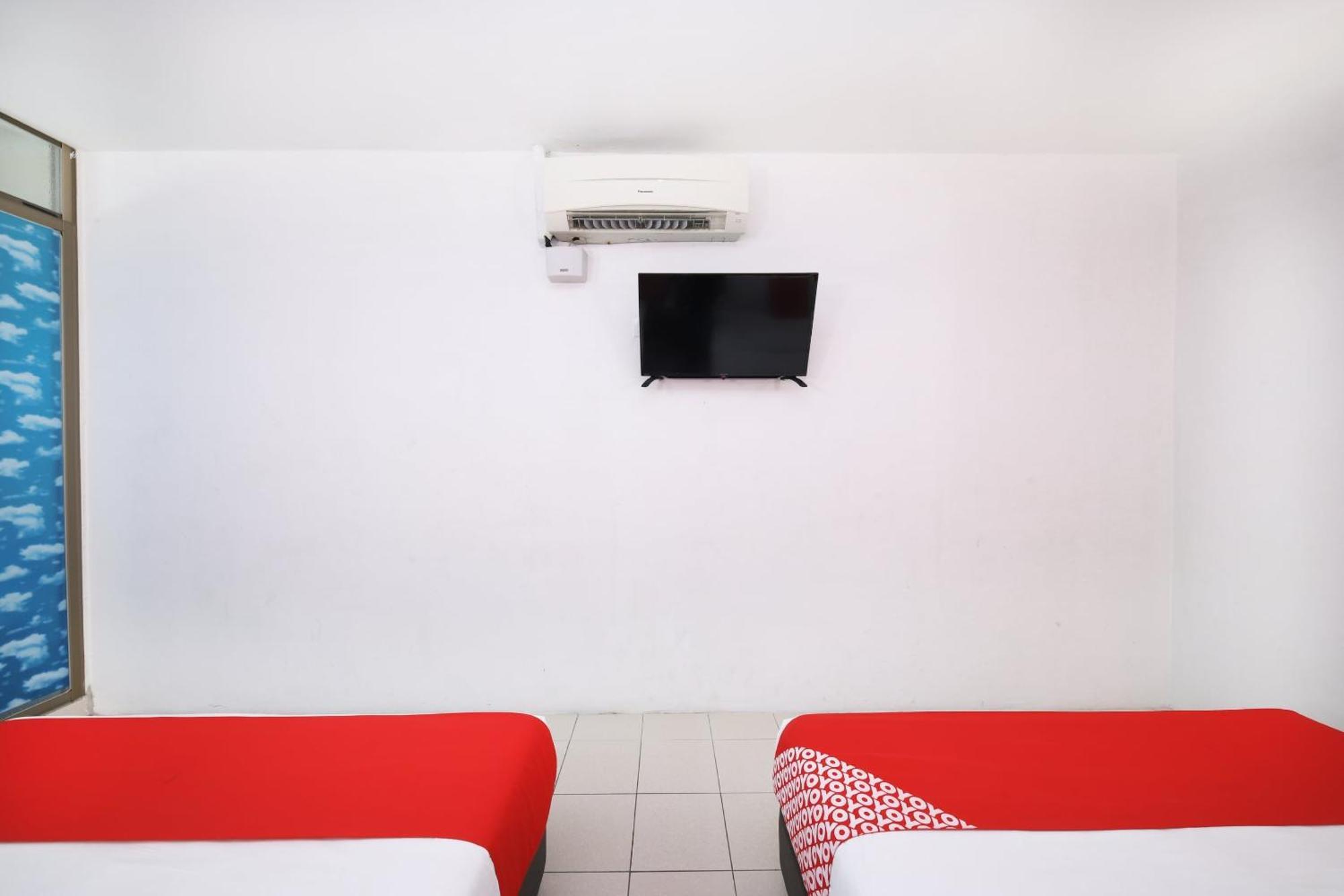 Super Oyo 502 Midah Inn Пухонг Екстериор снимка